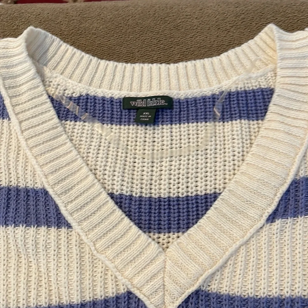 Wild Fable Size XXL White Purple Striped Cropped Sweater (BB) - Picture 4 of 7